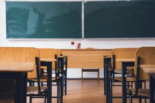 Jedna změna za druhou. České školy mají za sebou chaotický rok - Novinky